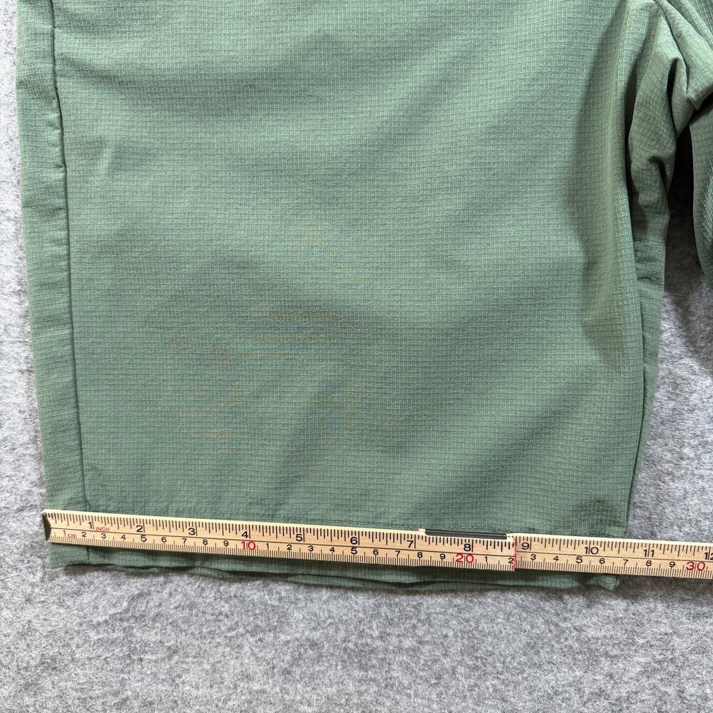 Tommy Bahama Golf Shorts Mens 36 Olive Green Stretch Flat Front Preppy Active - Picture 9 of 13
